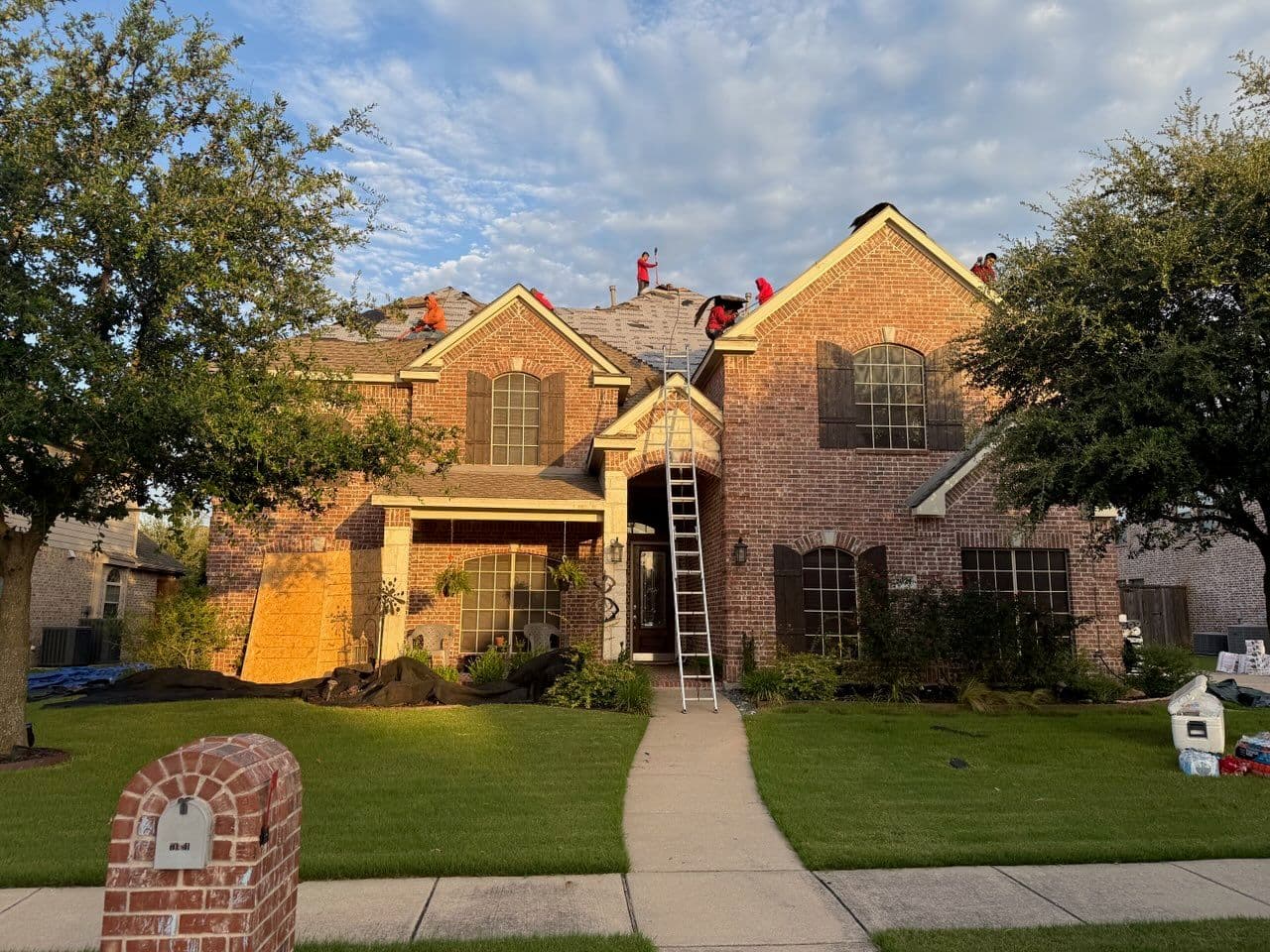 Gallery photos for Roof Transformation with Expert Shingle Installation: Image #1